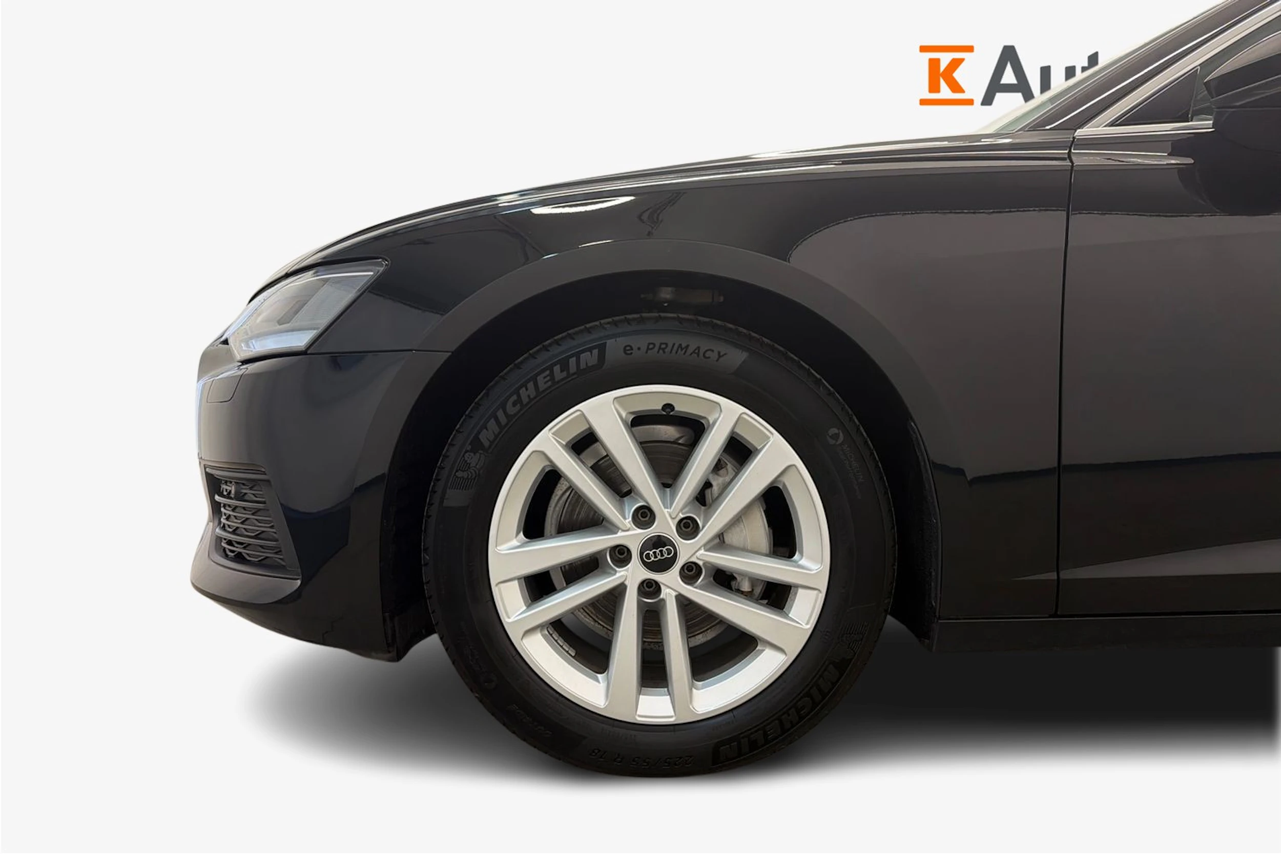 musta Audi A6 2023 kuva 9.