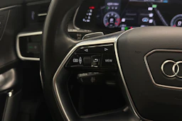 musta Audi A6 2023 kuva 19.