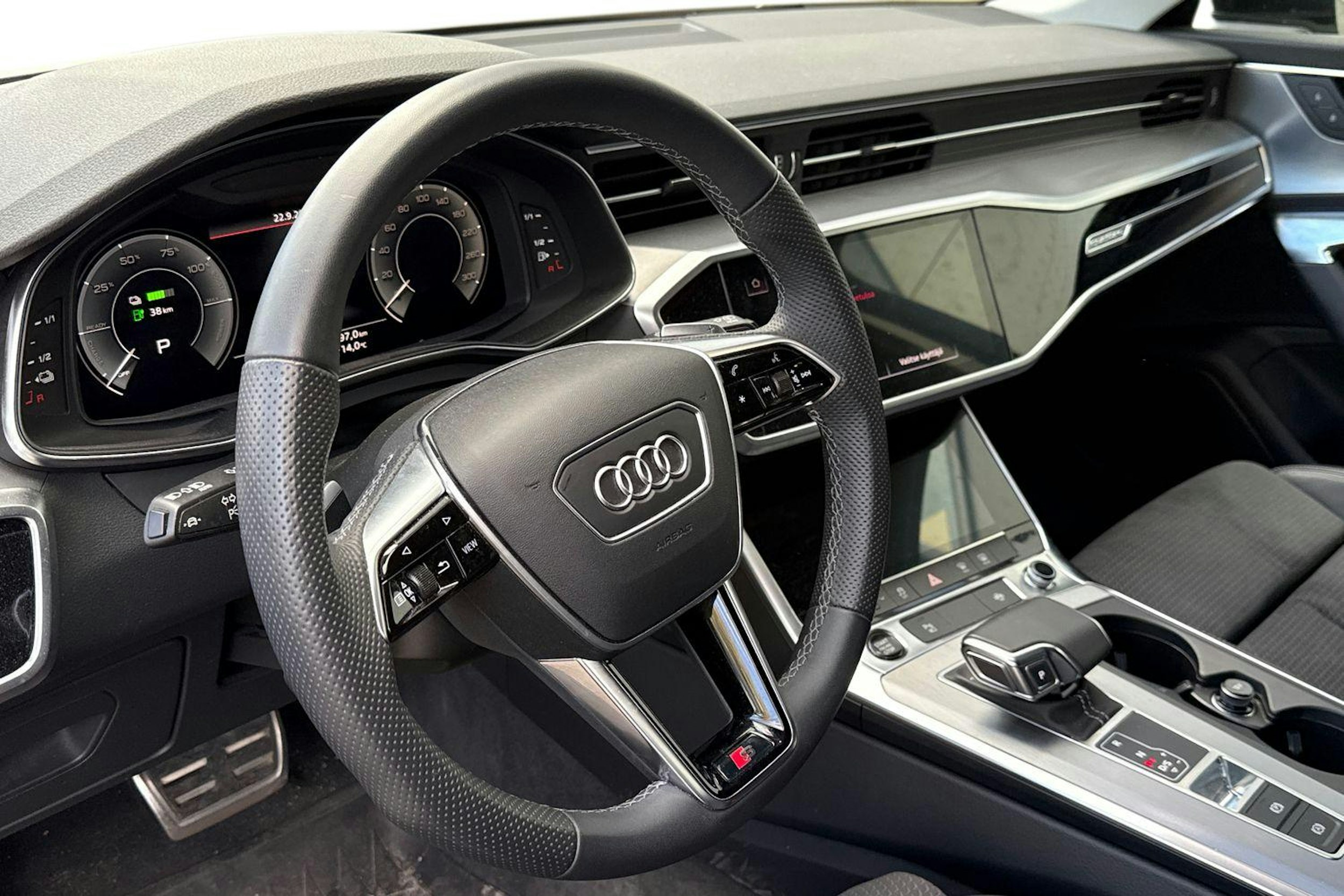met. harmaa Audi A6 2023 kuva 3.