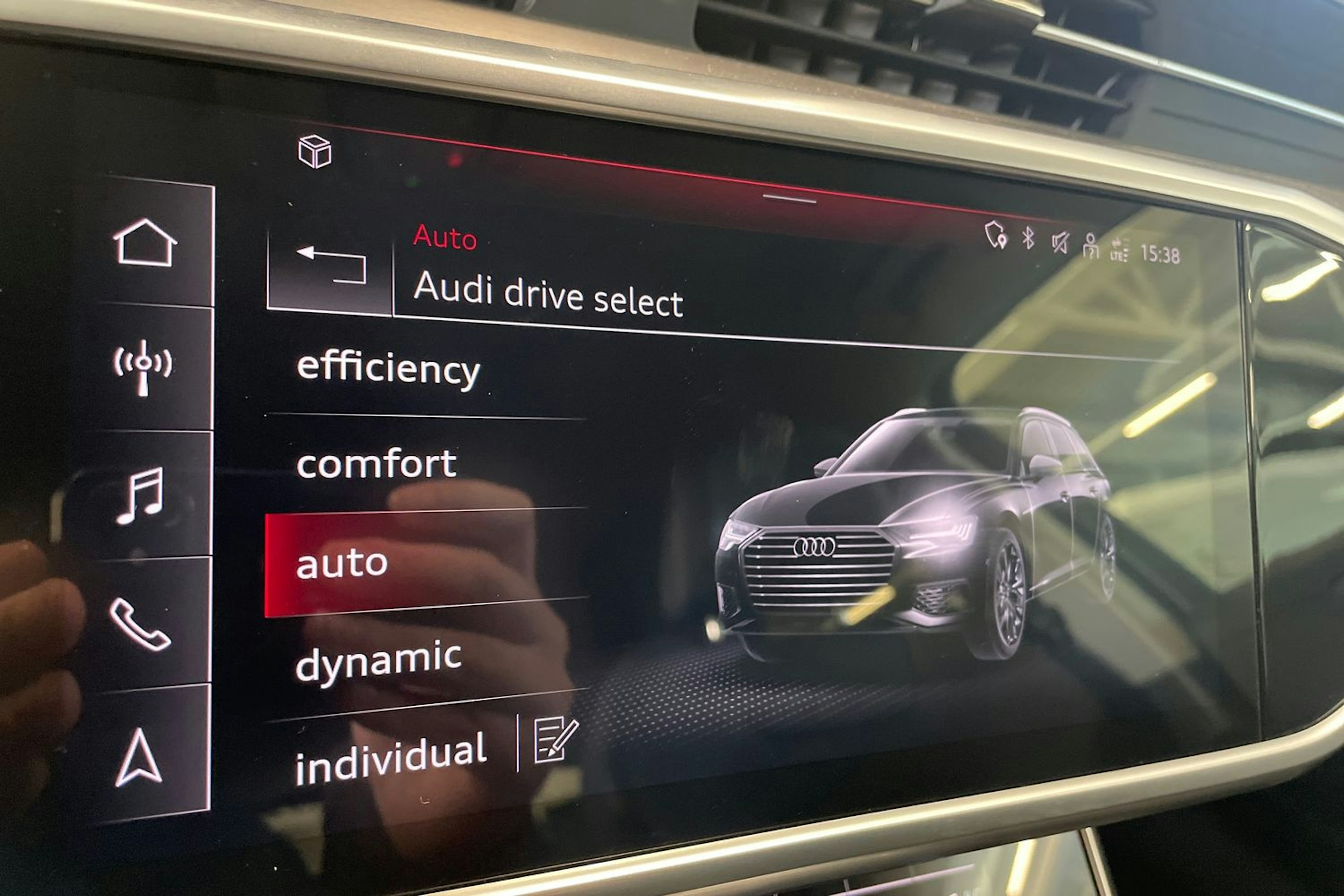 met. harmaa Audi A6 2023 kuva 35.