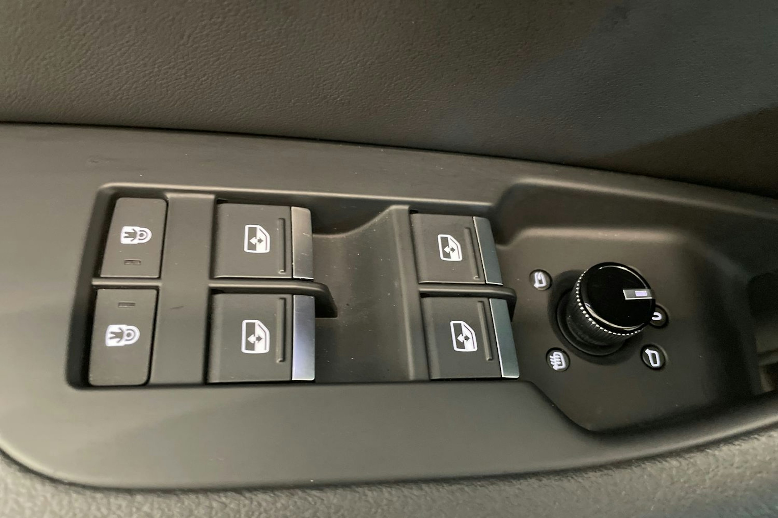 met. harmaa Audi A6 2023 kuva 39.