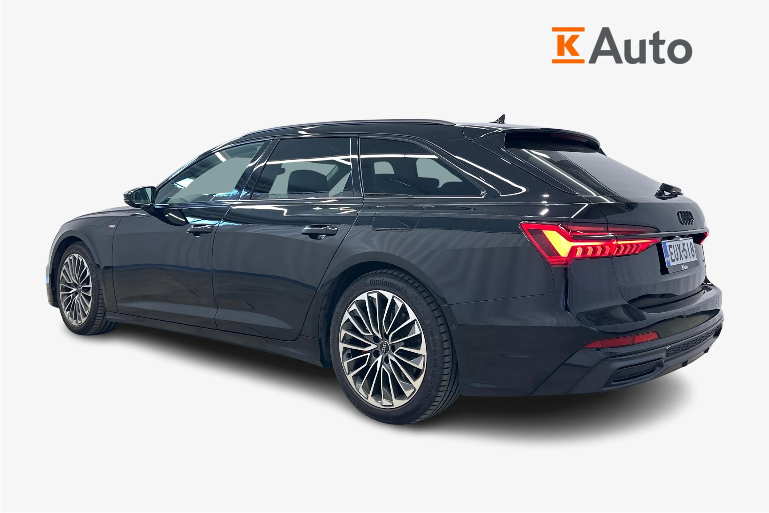 musta Audi A6 2023 kuva 2.