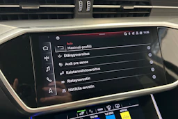 musta Audi A6 2023 kuva 20.