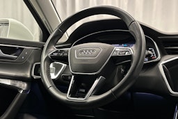 valkoinen Audi A6 2023 kuva 18.
