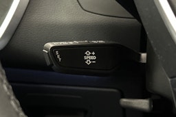 valkoinen Audi A6 2023 kuva 21.