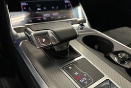 valkoinen Audi A6 2023 kuva 29.