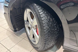 Musta Audi A6 2023 kuva 10.