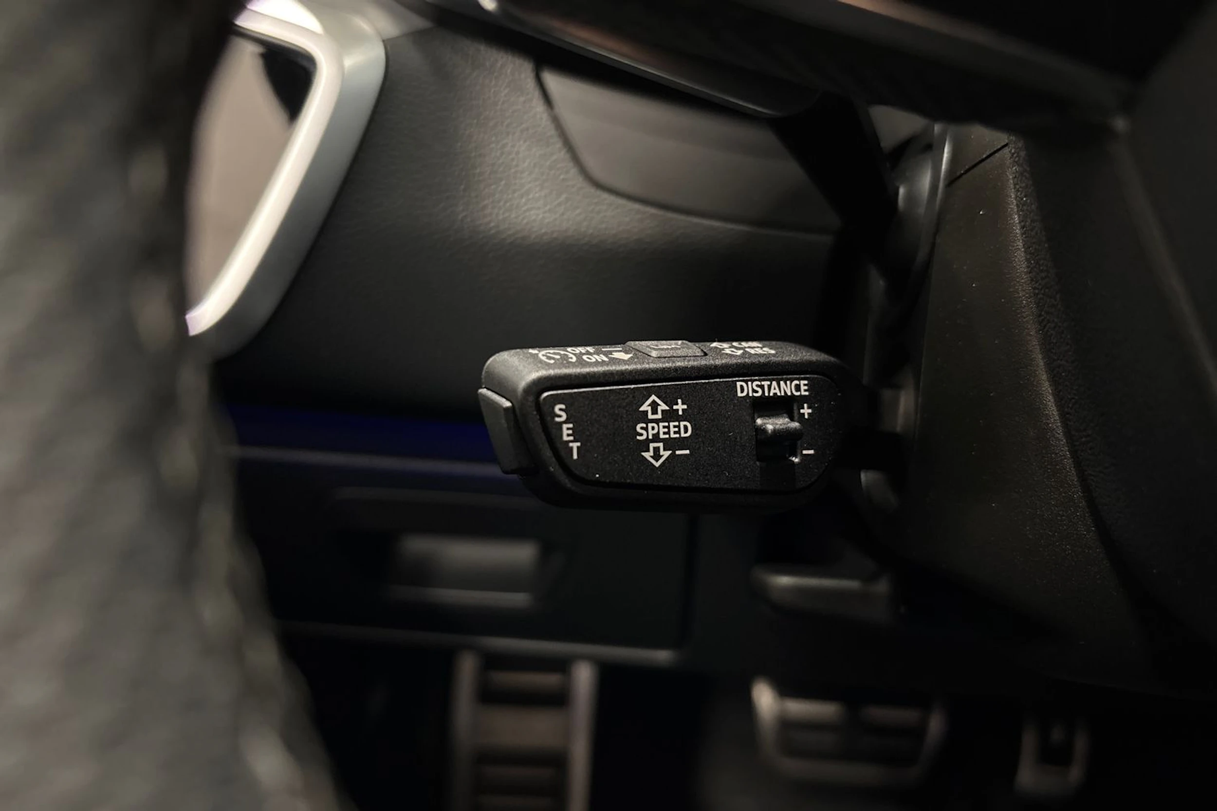 Musta Audi A6 2023 kuva 18.