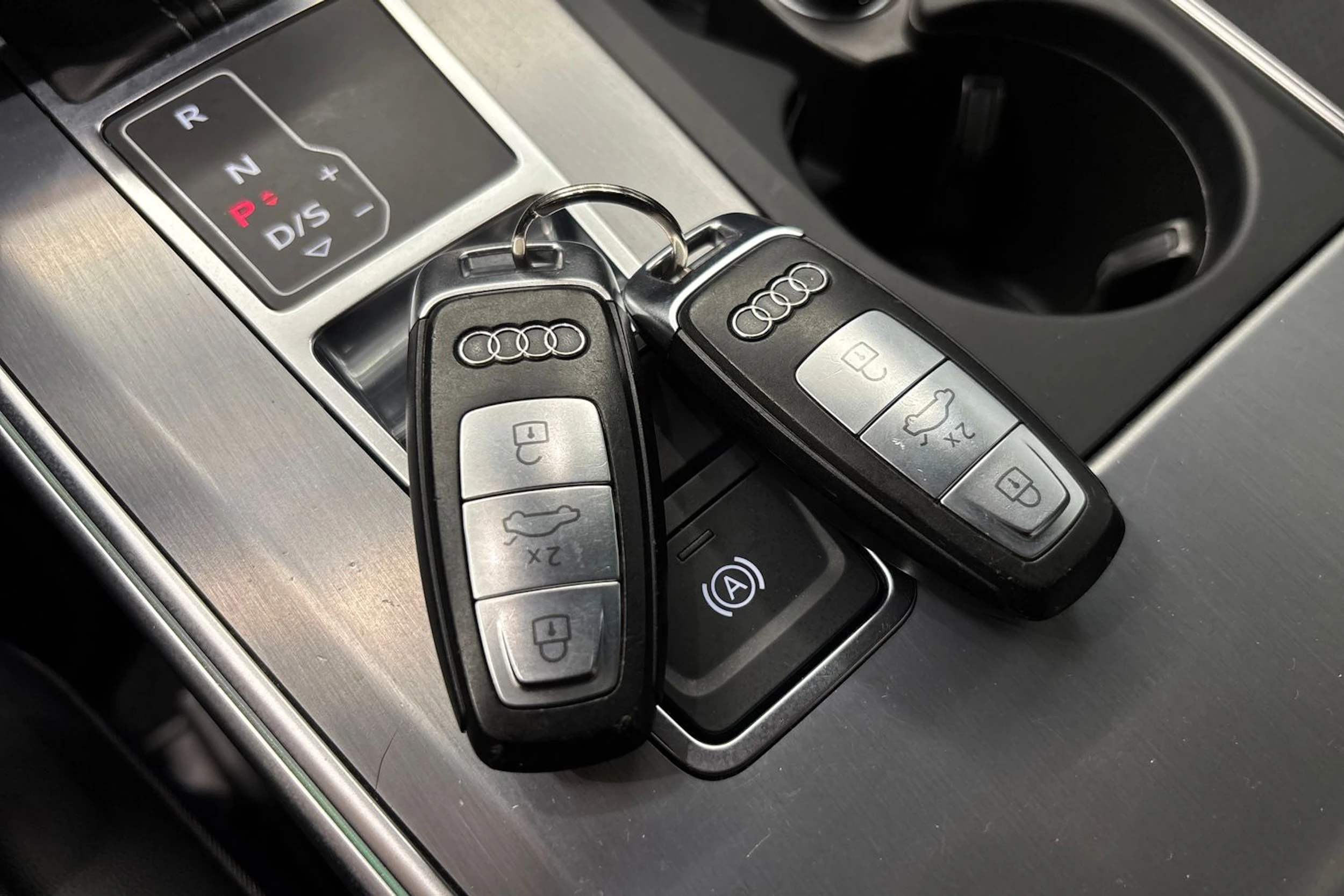 Musta Audi A6 2023 kuva 29.