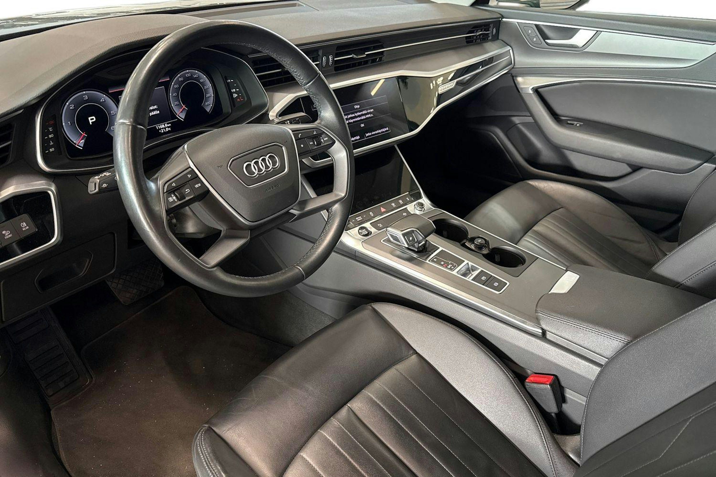harmaa Audi A6 2023 kuva 6.