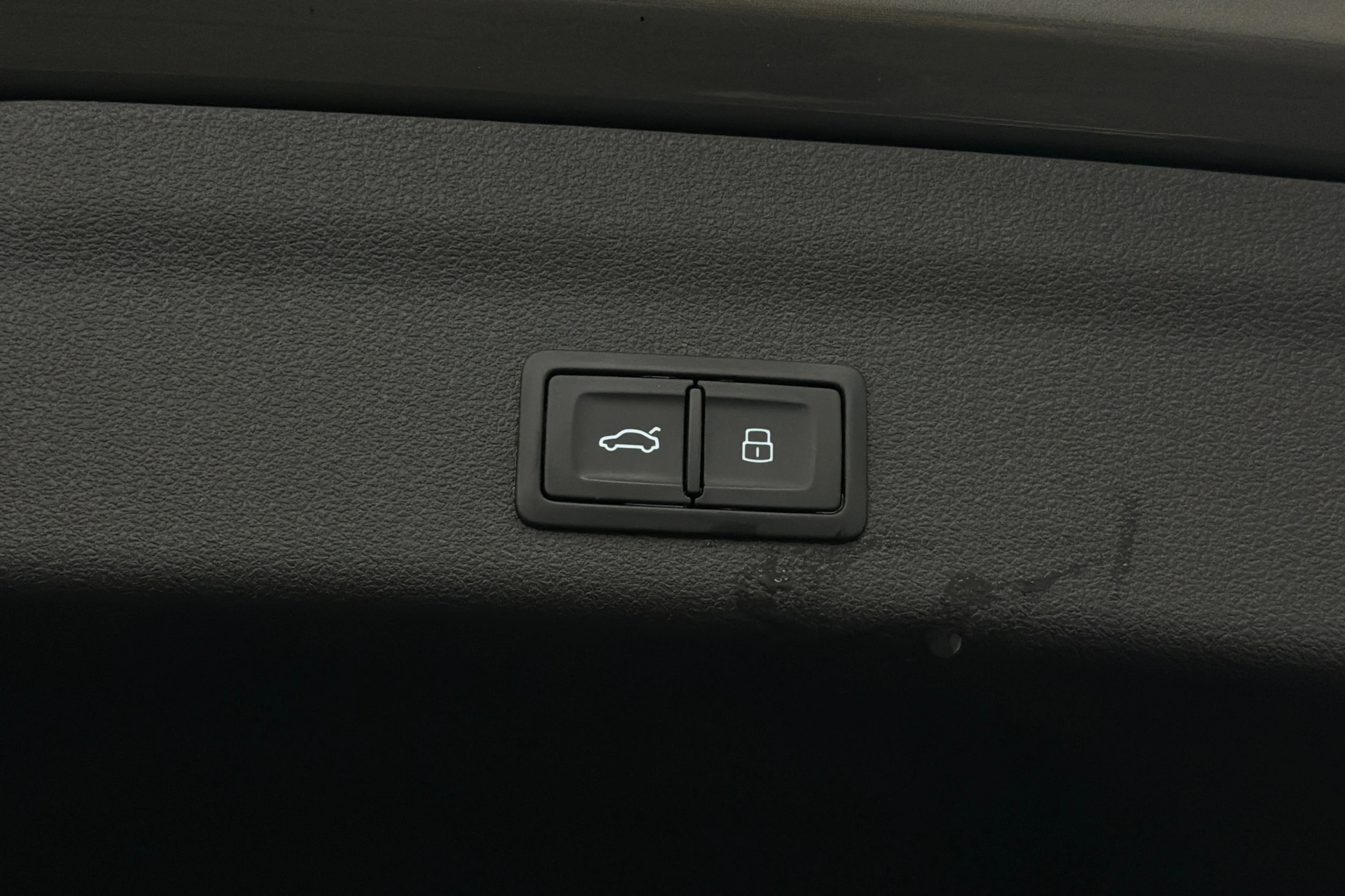 Harmaa Audi A6 2023 kuva 16.