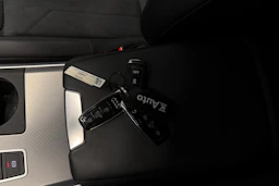 Harmaa Audi A6 2023 kuva 36.
