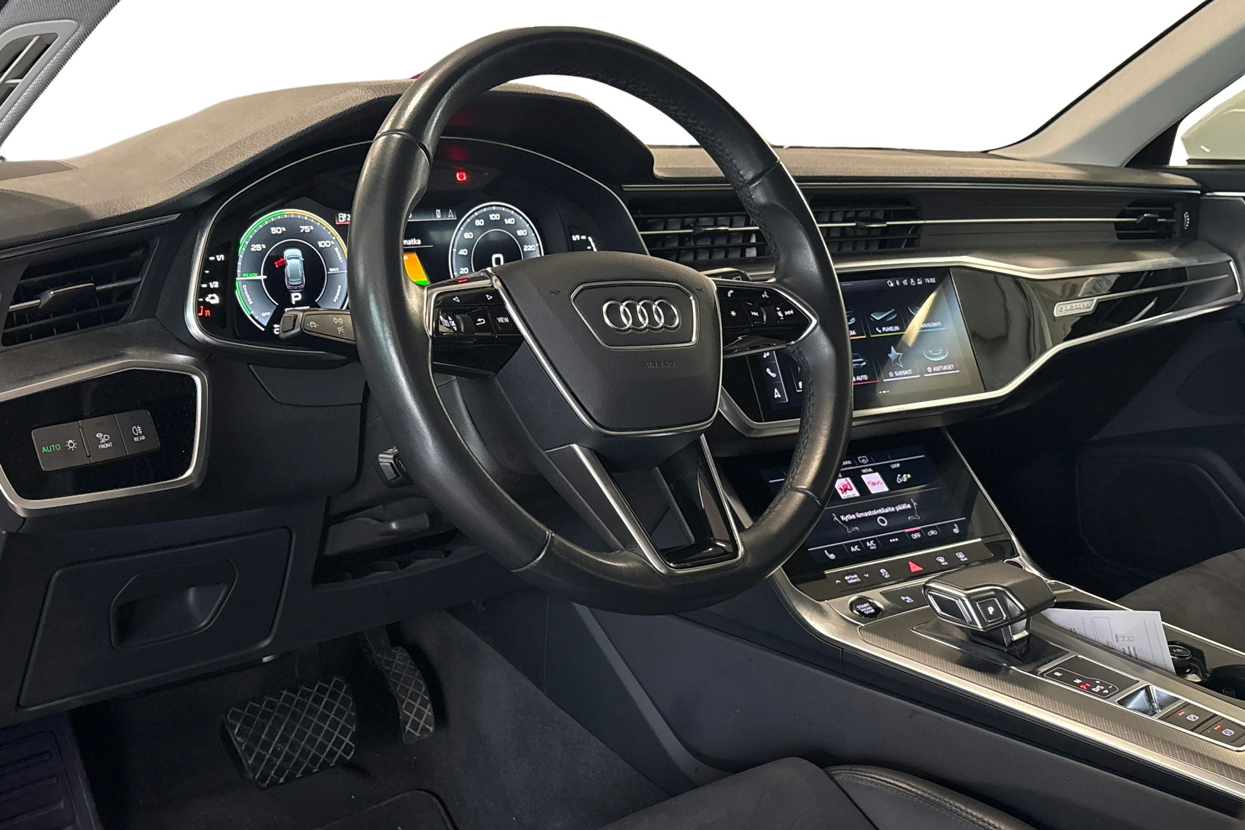 valkoinen Audi A6 2023 kuva 3.