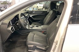 valkoinen Audi A6 2023 kuva 14.
