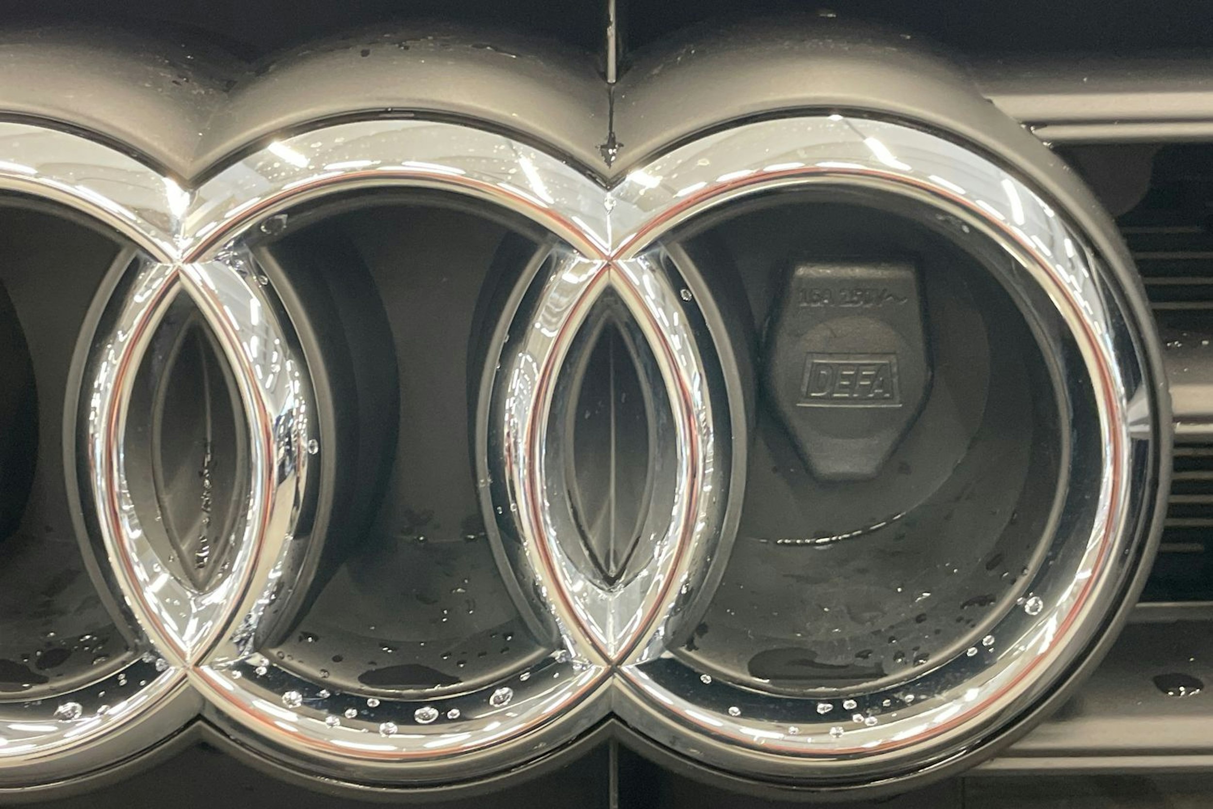 valkoinen Audi A6 2023 kuva 25.