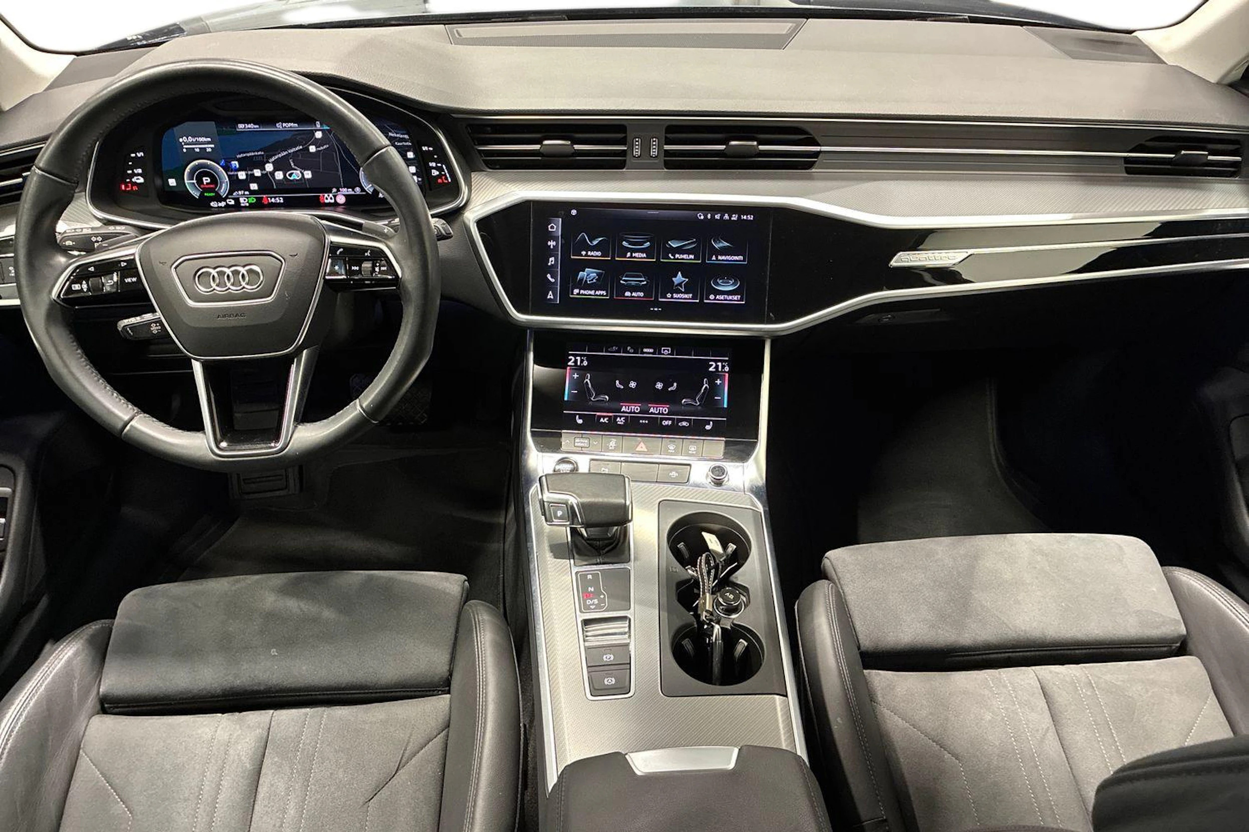 sininen Audi A6 2023 kuva 7.