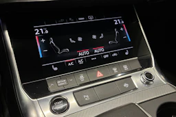 sininen Audi A6 2023 kuva 20.