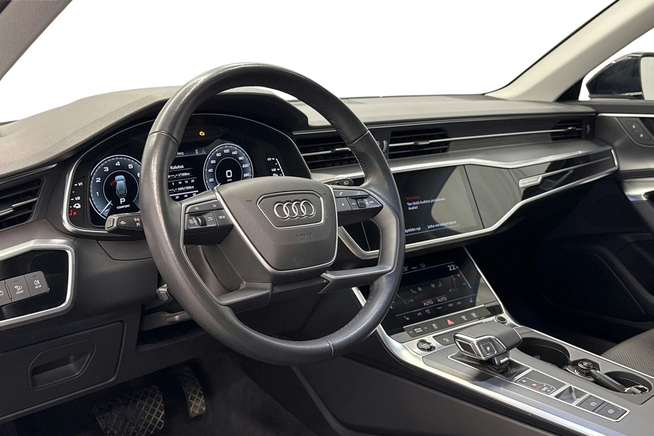 musta Audi A6 2023 kuva 7.
