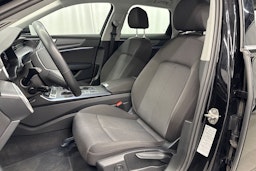 musta Audi A6 2023 kuva 14.