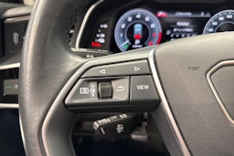 musta Audi A6 2023 kuva 21.