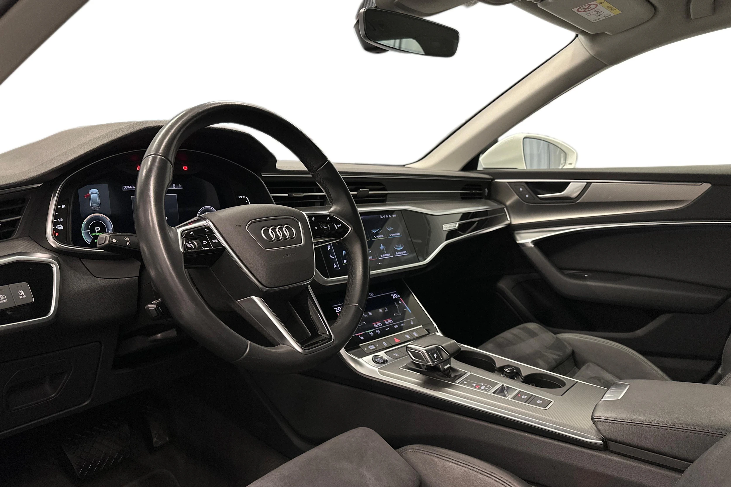valkoinen Audi A6 2023 kuva 6.