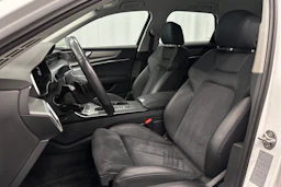 valkoinen Audi A6 2023 kuva 14.