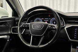 valkoinen Audi A6 2023 kuva 18.