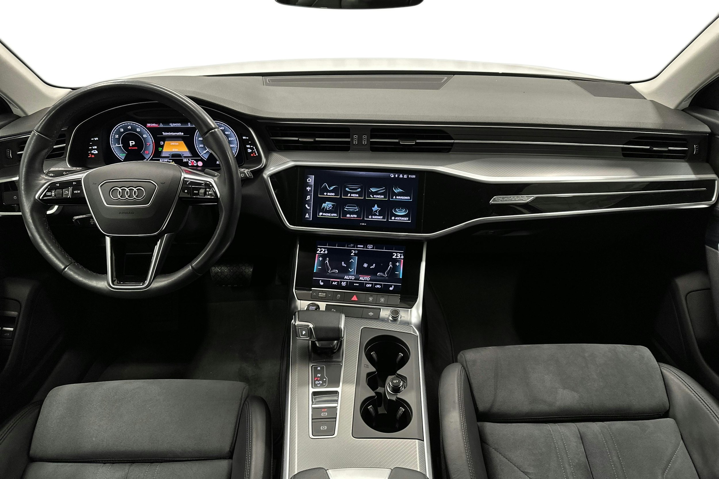 valkoinen Audi A6 2023 kuva 9.