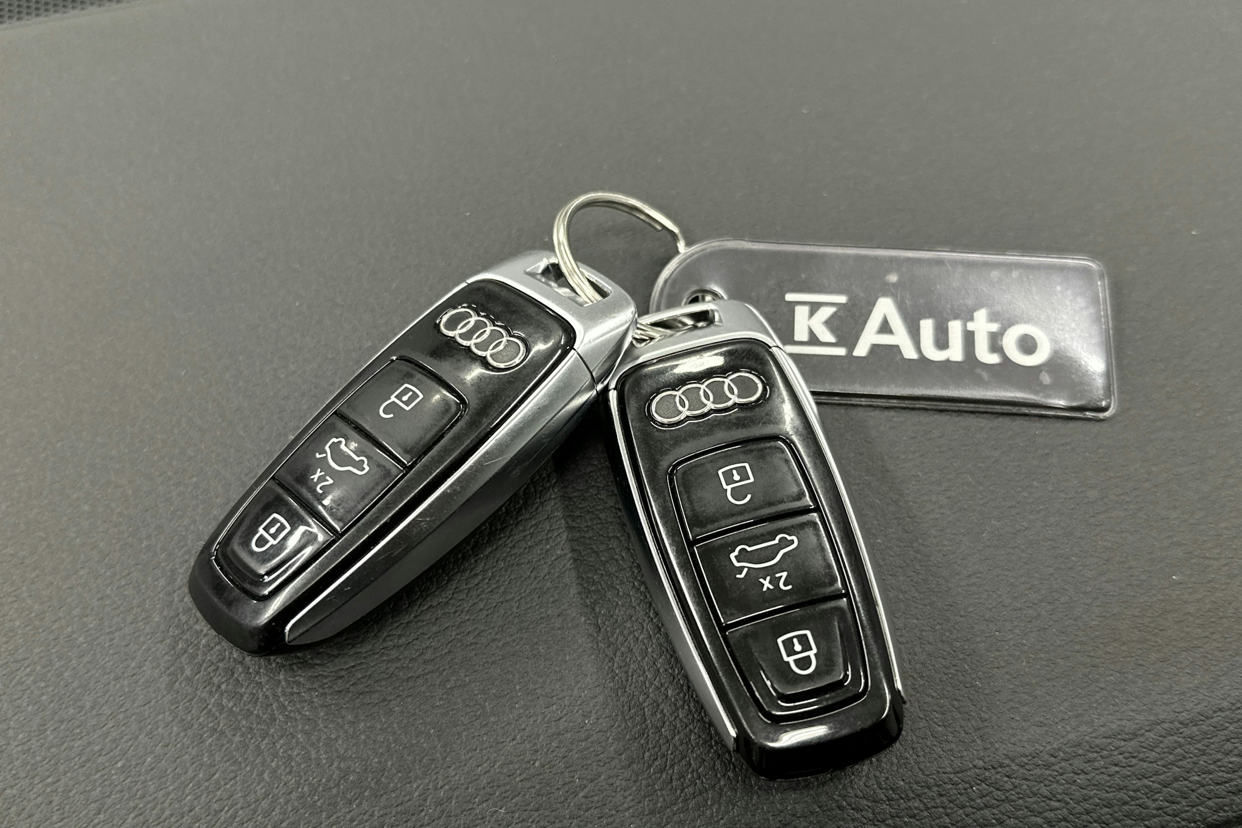 valkoinen Audi A6 2023 kuva 30.