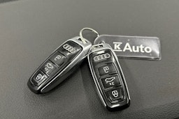 valkoinen Audi A6 2023 kuva 30.