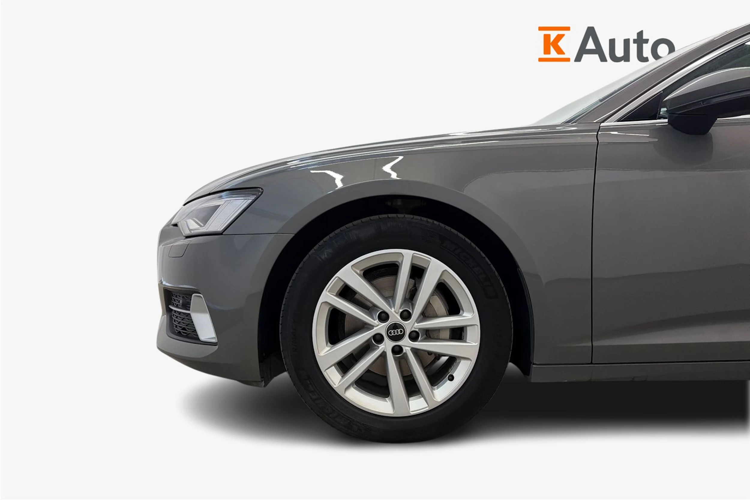 harmaa Audi A6 2023 kuva 9.