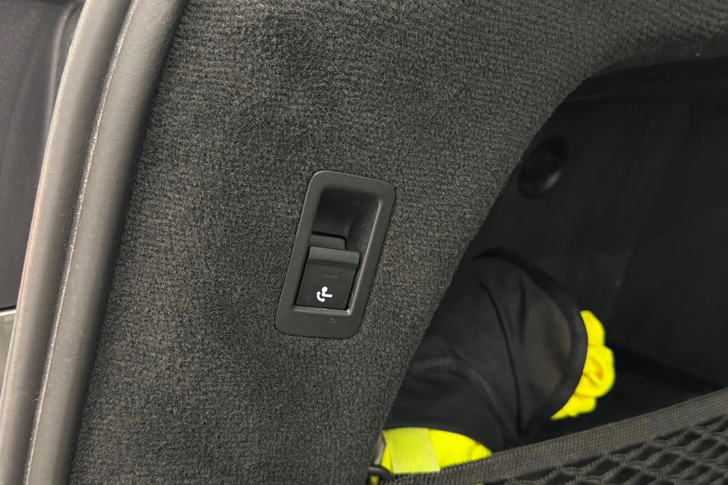 harmaa Audi A6 2023 kuva 15.