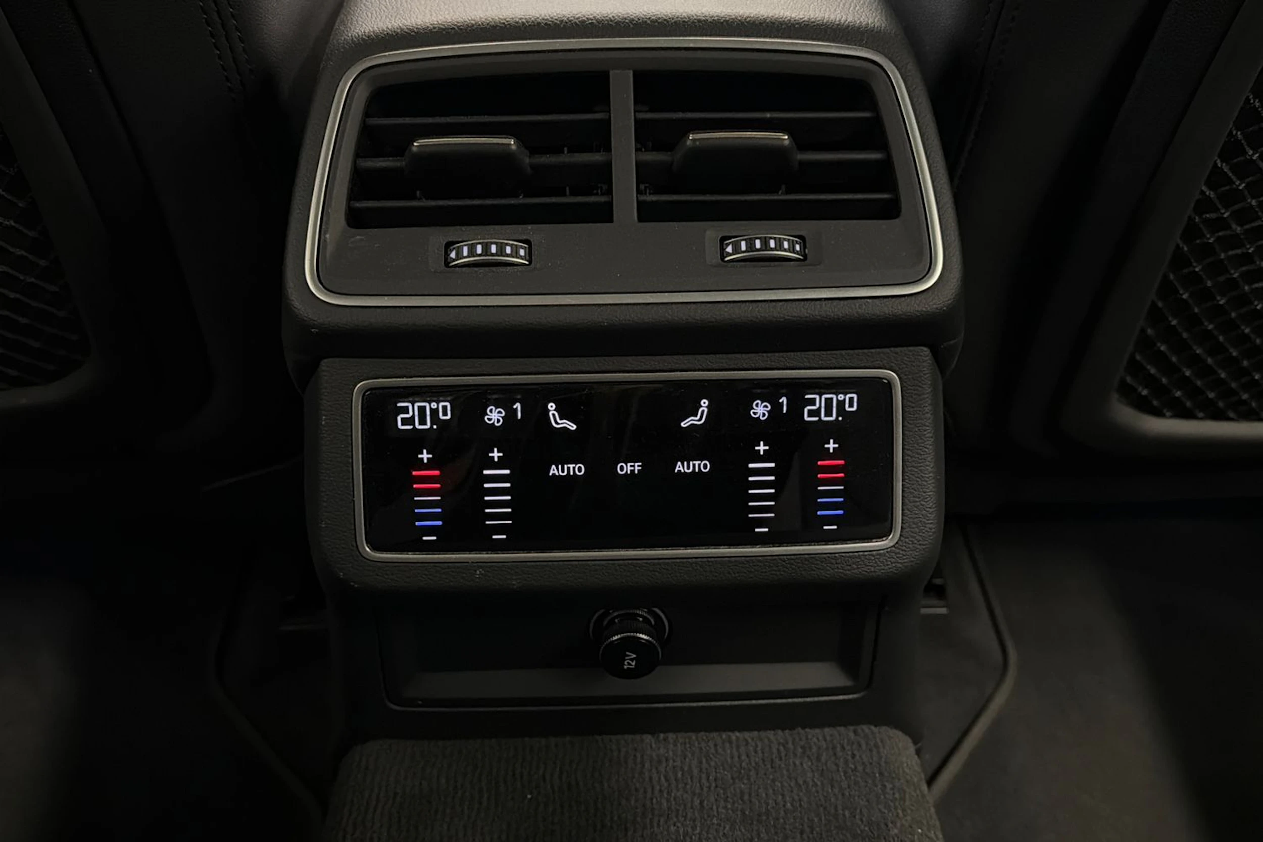 harmaa Audi A6 2023 kuva 17.