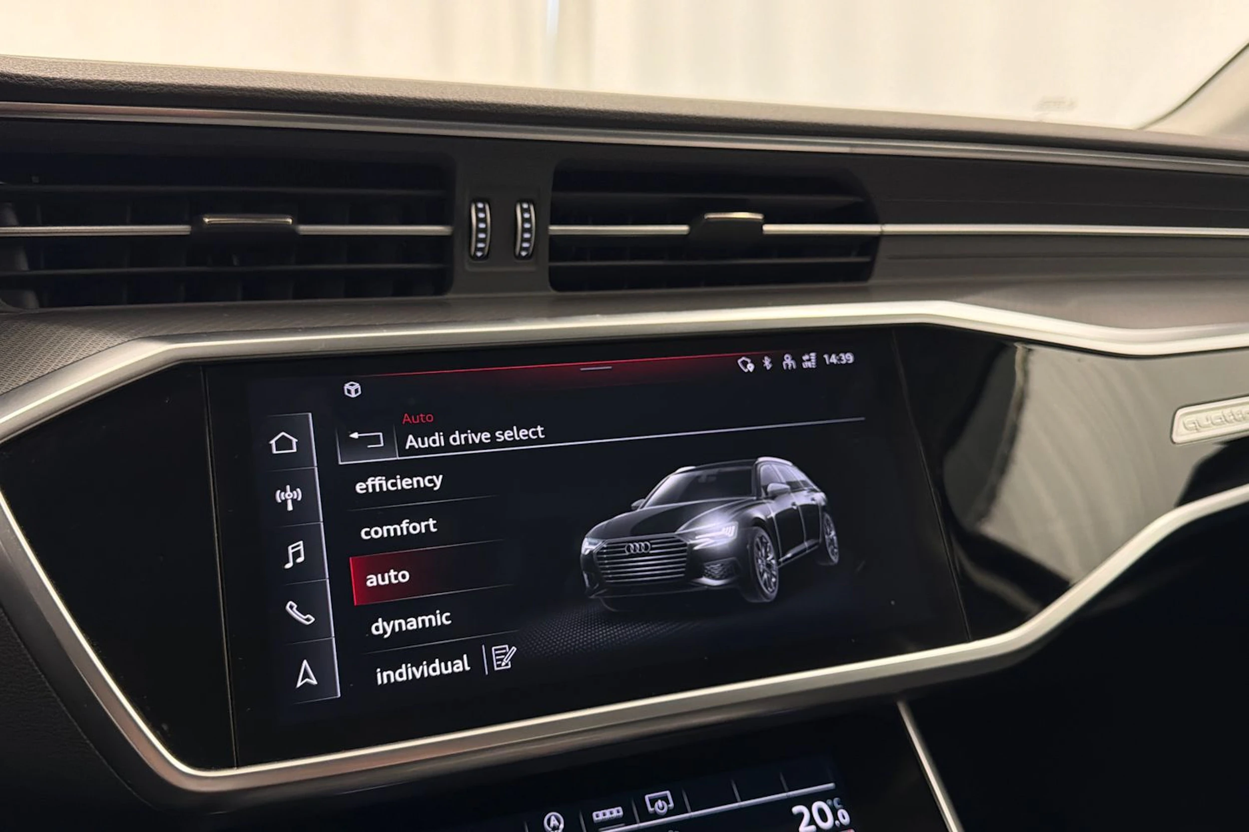 harmaa Audi A6 2023 kuva 27.