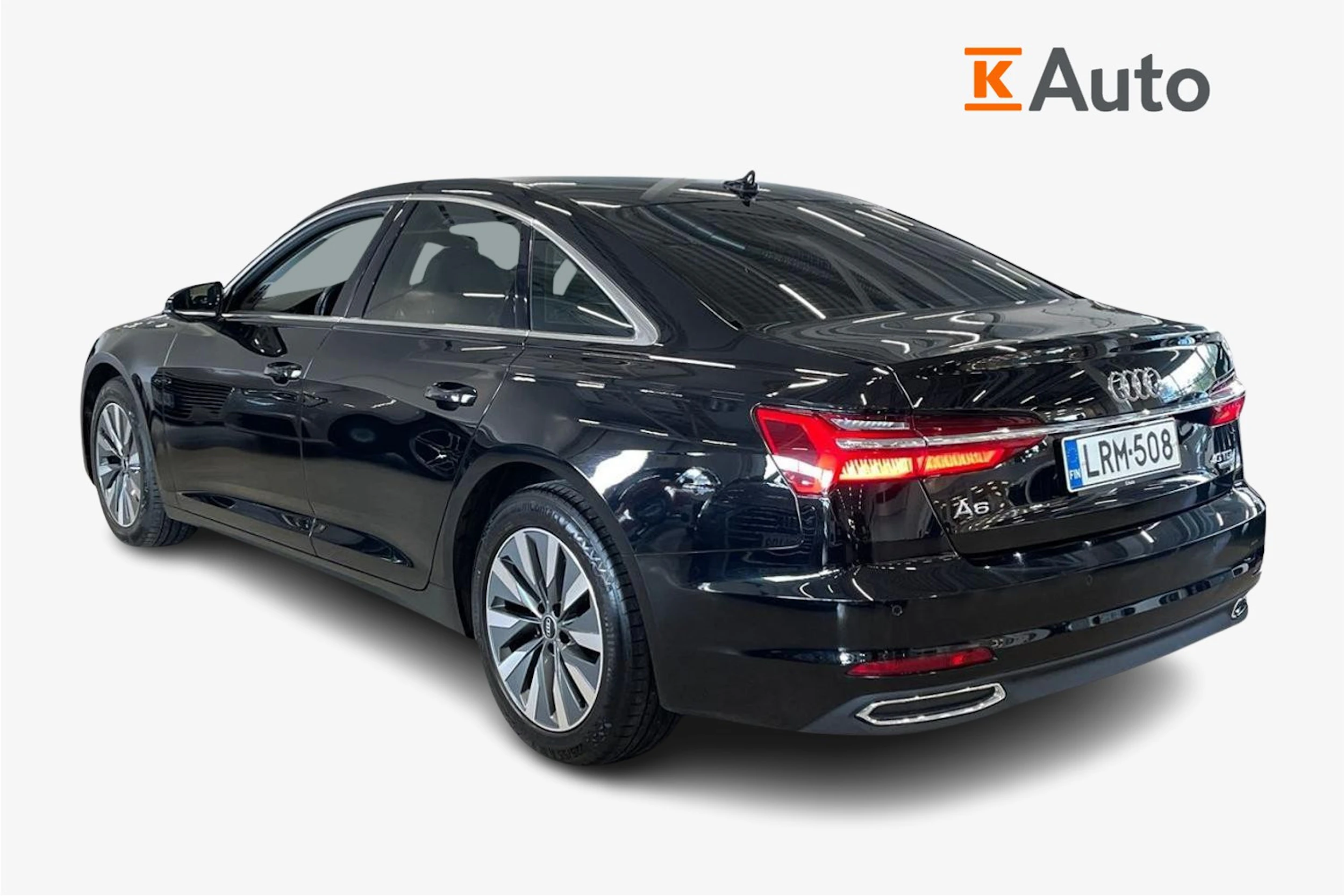 musta Audi A6 2023 kuva 2.