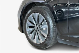 musta Audi A6 2023 kuva 9.