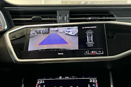 musta Audi A6 2023 kuva 25.