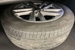 musta Audi A6 2023 kuva 11.