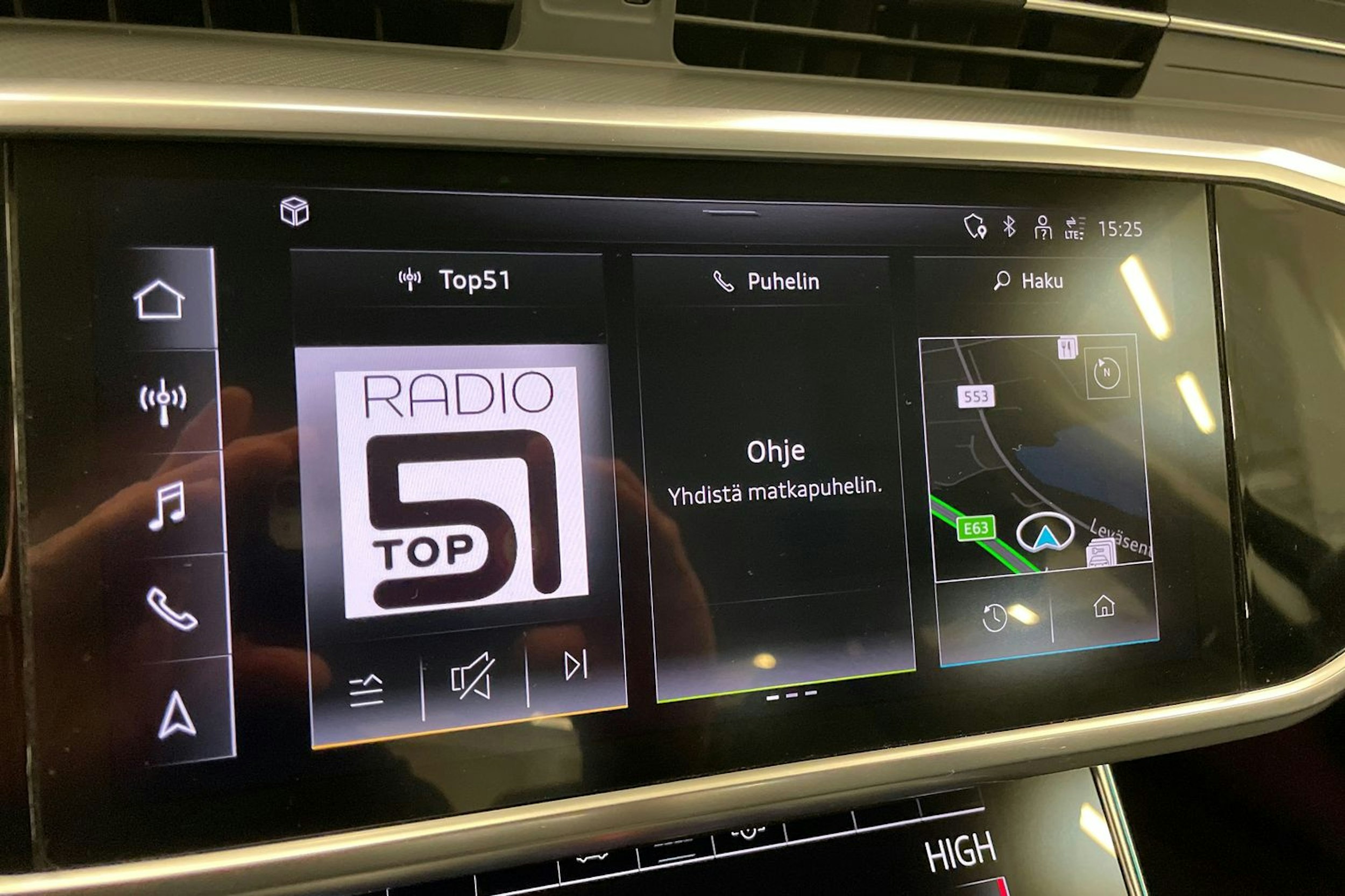 musta Audi A6 2023 kuva 24.