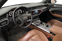 Musta Audi A6 2023 kuva 3.