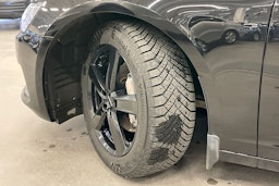 Musta Audi A6 2023 kuva 10.