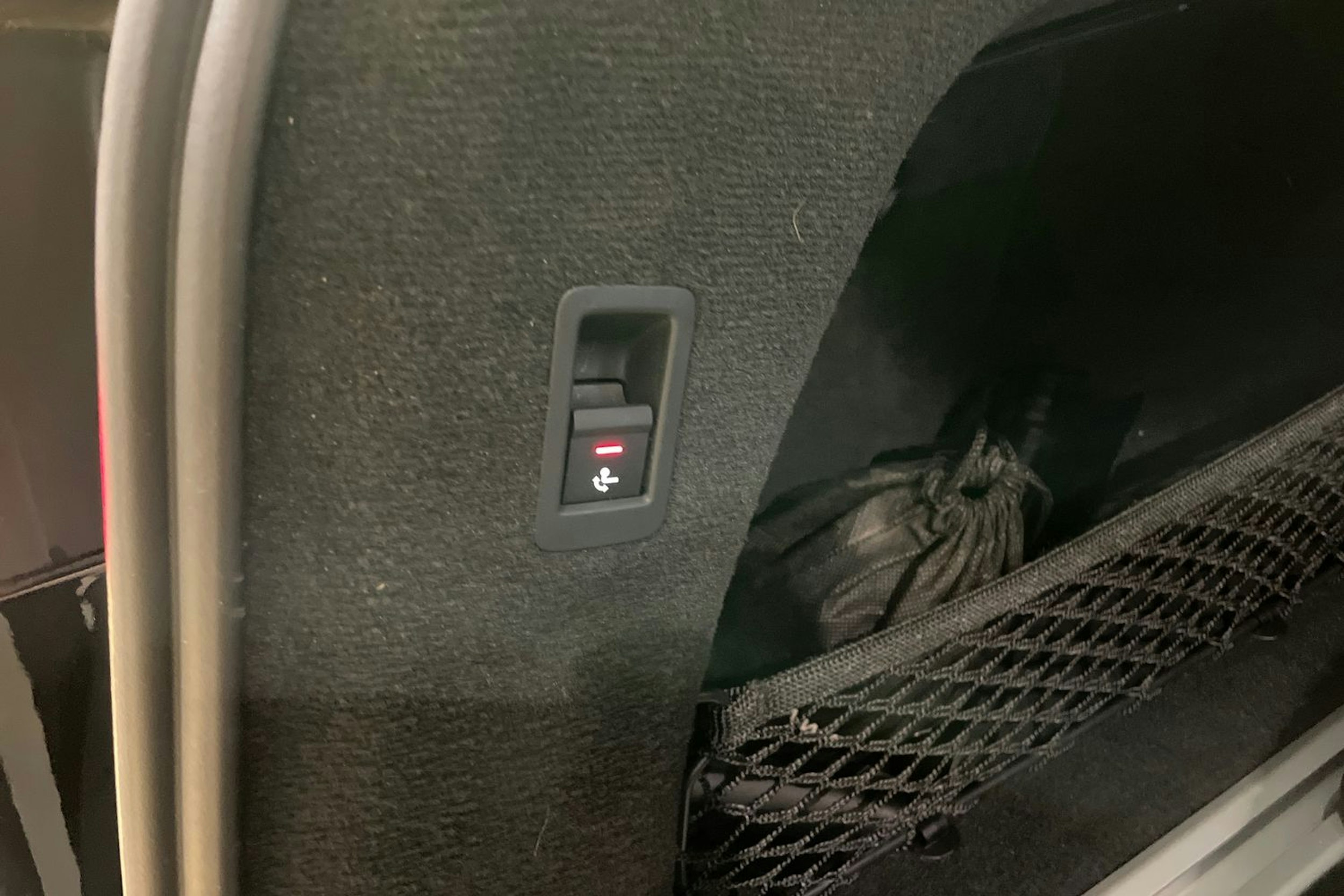 Musta Audi A6 2023 kuva 18.