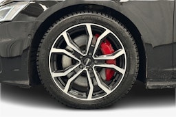 musta Audi A6 2023 kuva 11.