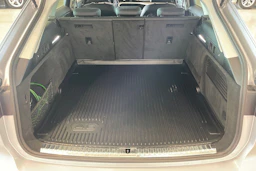harmaa Audi A6 2023 kuva 31.