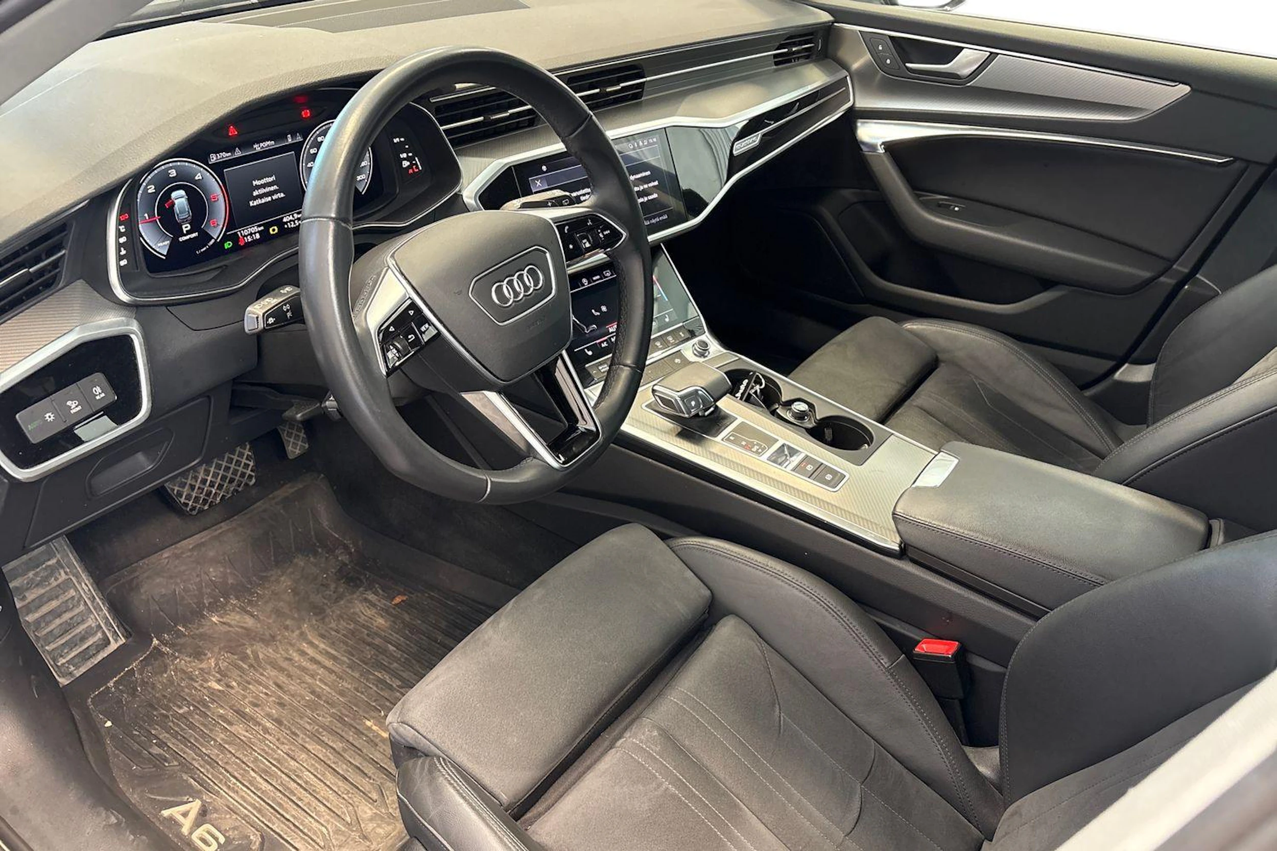 musta Audi A6 2023 kuva 3.