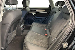 musta Audi A6 2023 kuva 11.