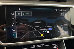 musta Audi A6 2023 kuva 17.