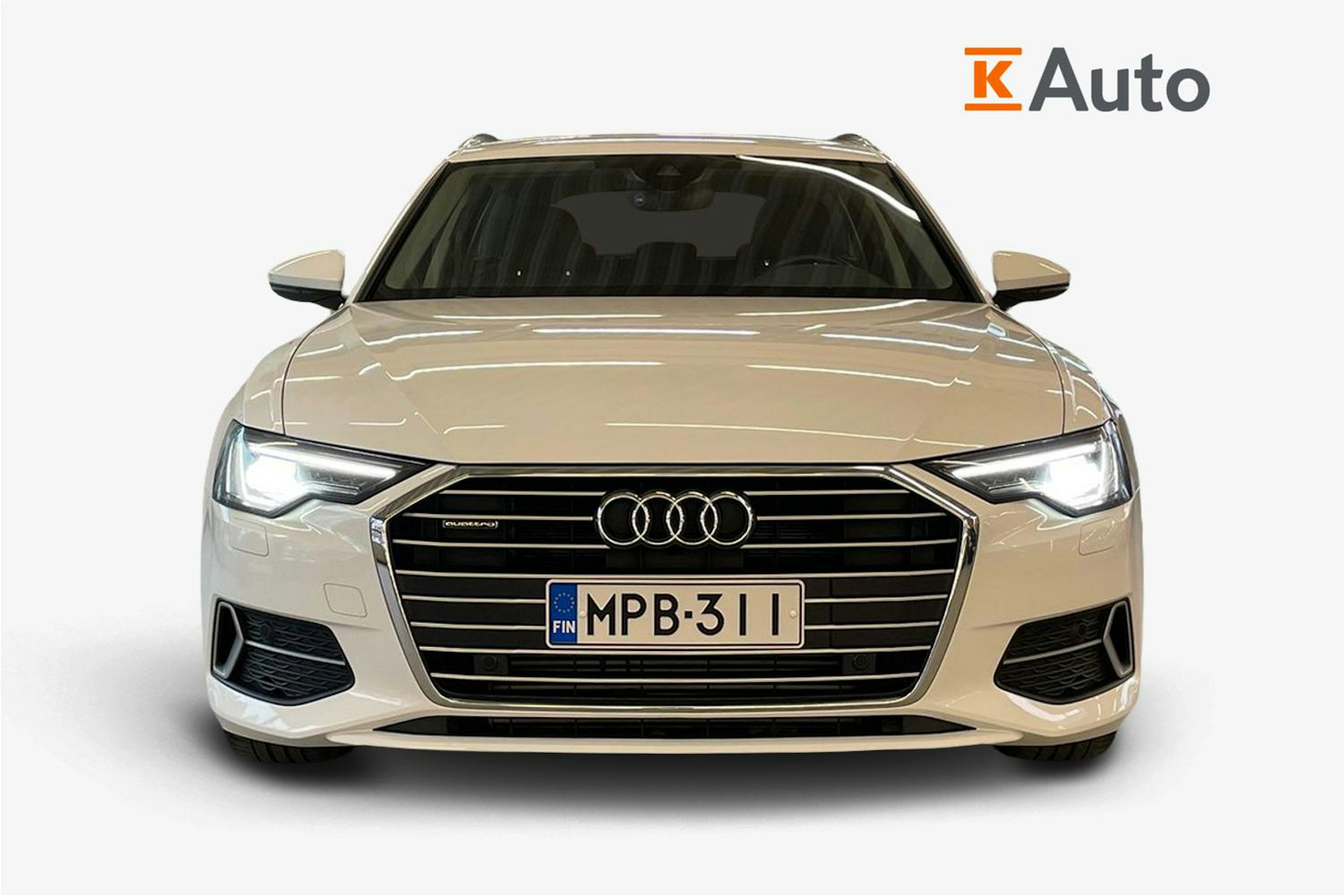 valkoinen Audi A6 2023 kuva 5.