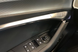 valkoinen Audi A6 2023 kuva 21.