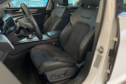 valkoinen Audi A6 2023 kuva 22.
